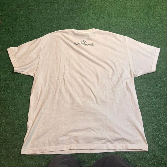 Jnco Men's Cream and White T-shirt - Picture 4 of 7